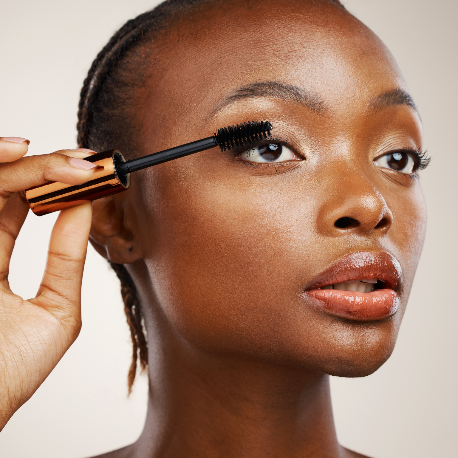 Day-to-Night Summer Makeup Looks For Melanin-rich Skin You Can Do in 10 Minutes